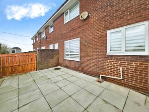 Photo 6- click for photo gallery